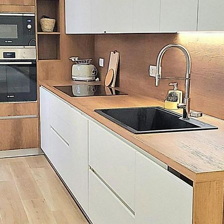 Bright And Large Apartment Via Montegrappa ليفورنو المظهر الخارجي الصورة