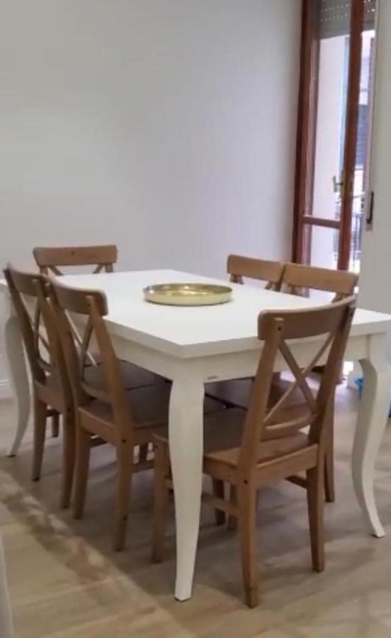 Bright And Large Apartment Via Montegrappa ليفورنو المظهر الخارجي الصورة